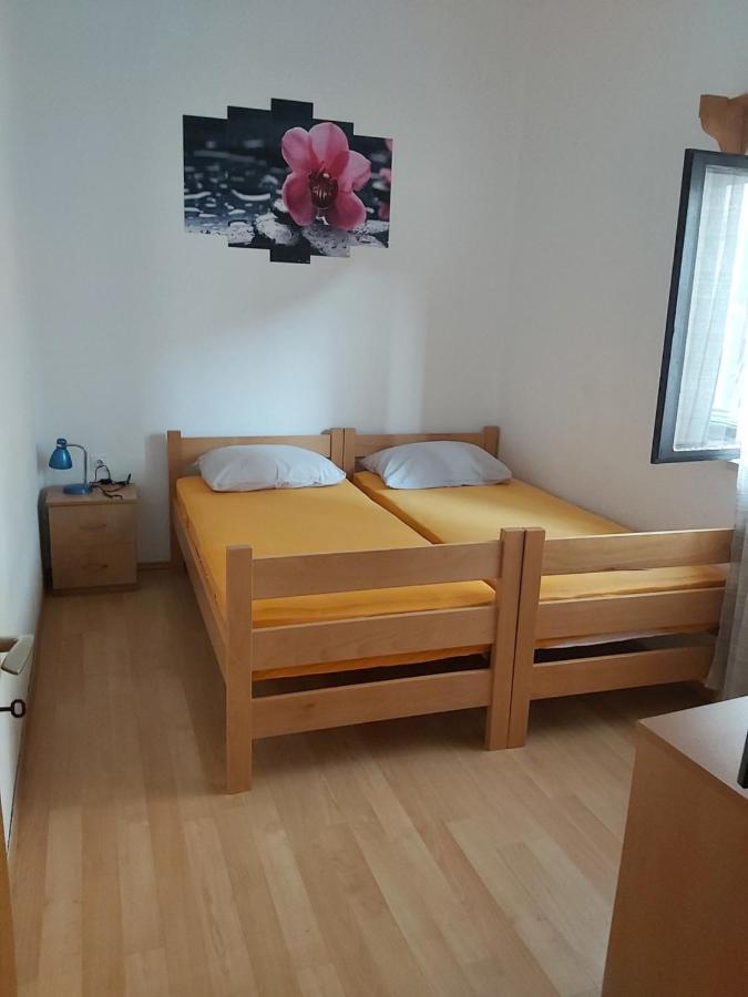 Apartman Janja Apartman Bol Kültér fotó